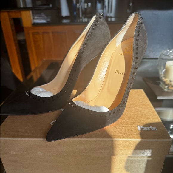 Christian Louboutin Anjalina 100 Heels - Picture 14 of 15